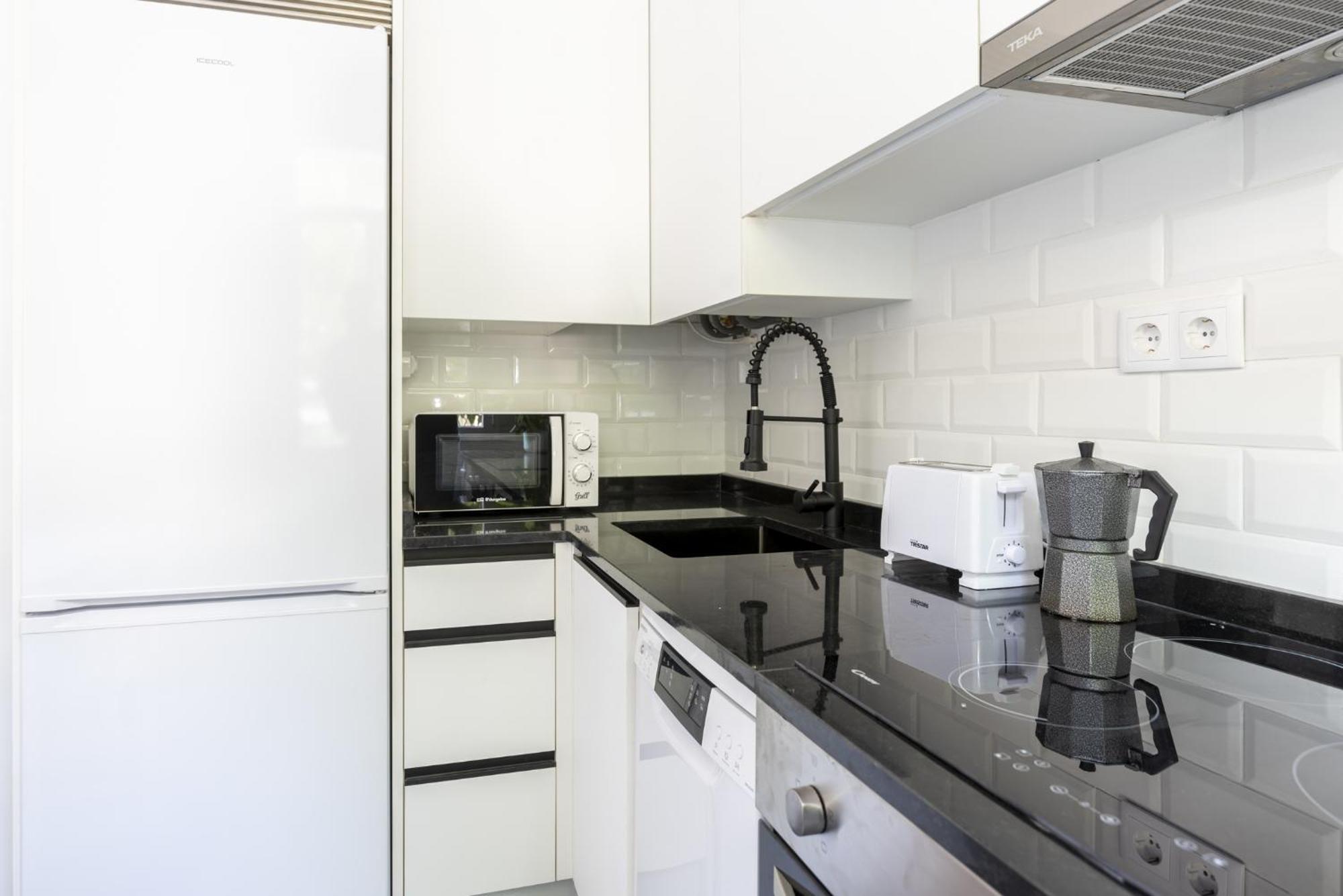 Apartamento De 4 Habitaciones En El Centro Santander Exterior foto